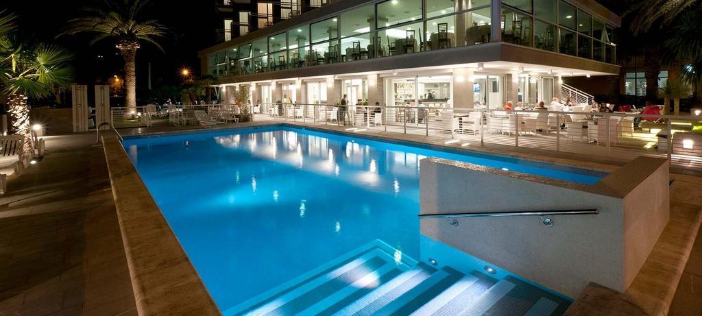 Hotel Eden Алба Адриатика Екстериор снимка